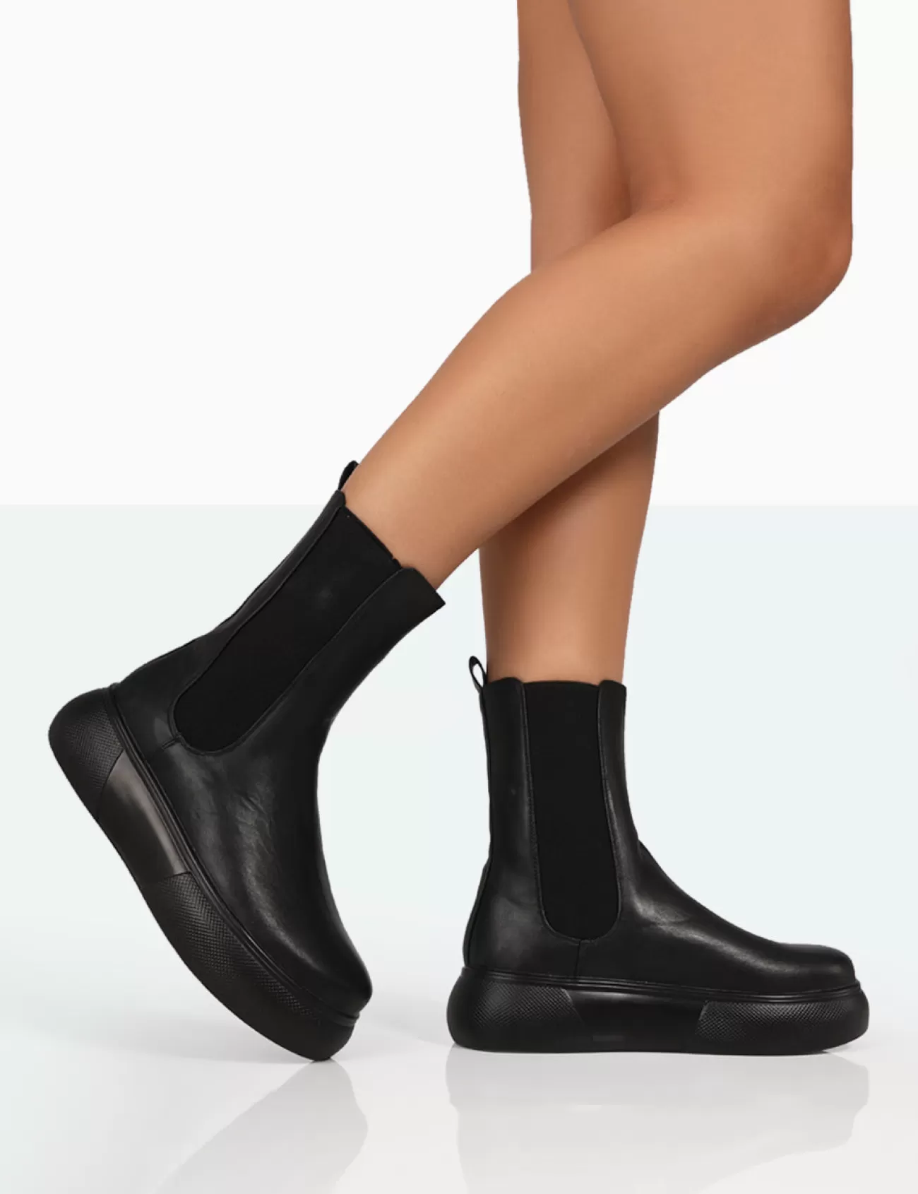 Public Desire Pisa Pu Chunky Rubber Sole Chelsea Boots Black Clearance