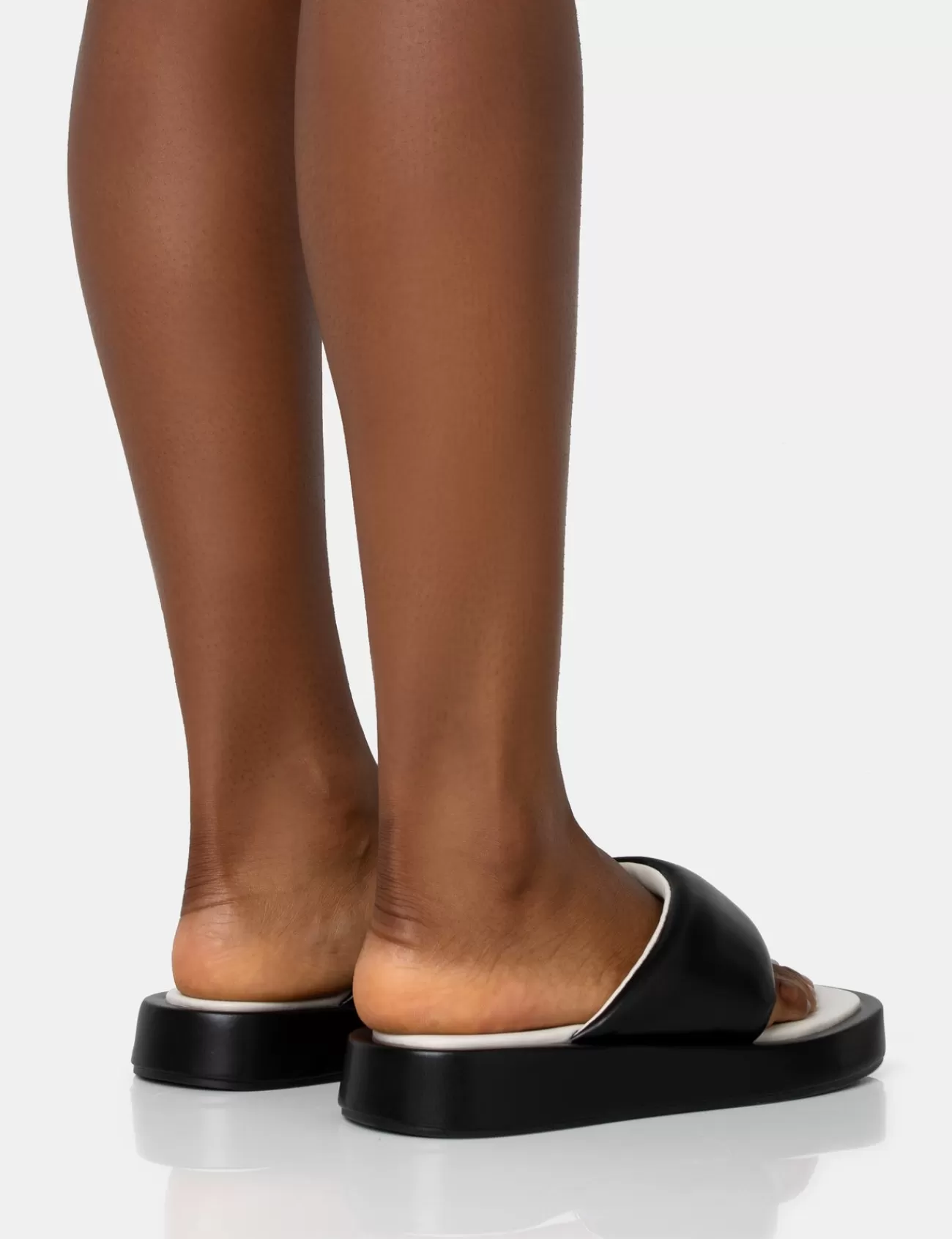 Public Desire Vacay Contrast Padded Square Toe Flip Flop Sandals Black Discount